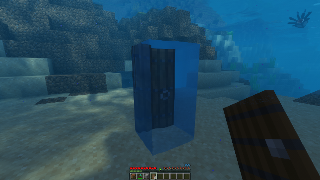 Air pocket made from a door under water