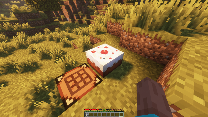 Restoring Hunger Level with Cake in Minecraft