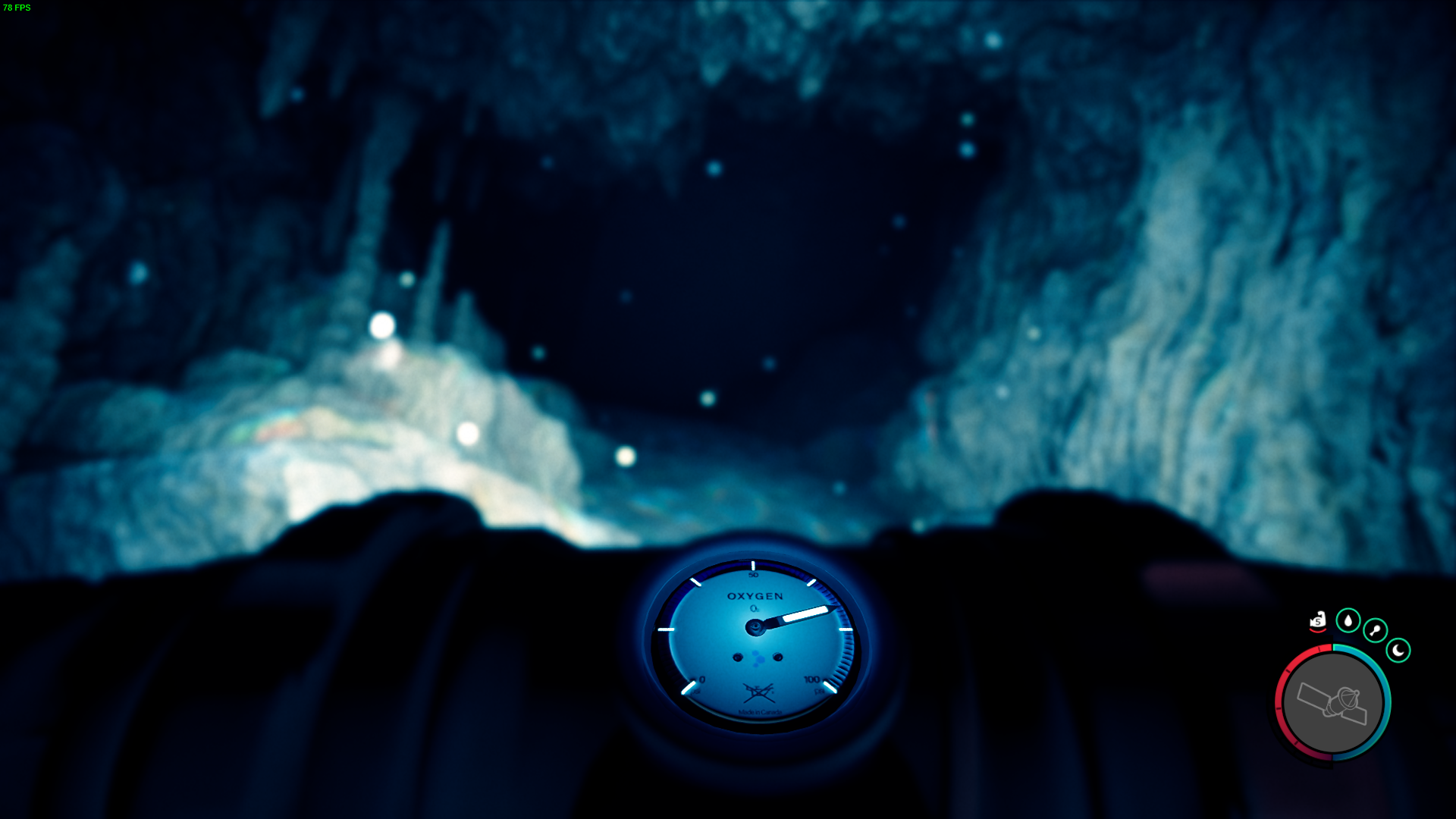 Equip your rebreather to navigate underwater passages and obstacles.