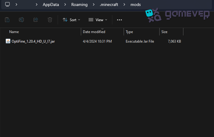 Optifine in the “mods” folder