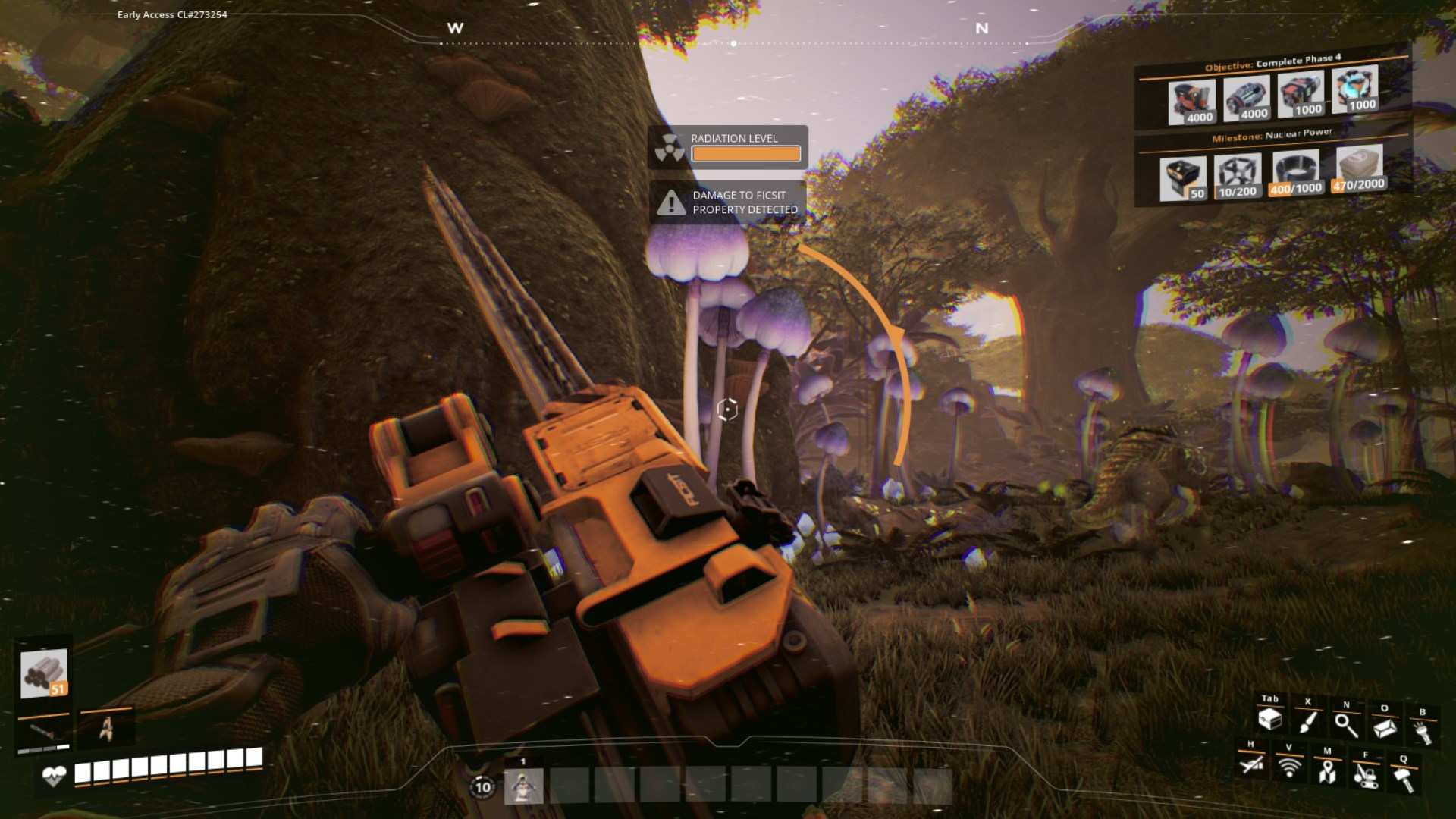 Schlage große Fungi mit einer Kettensäge in Satisfactory