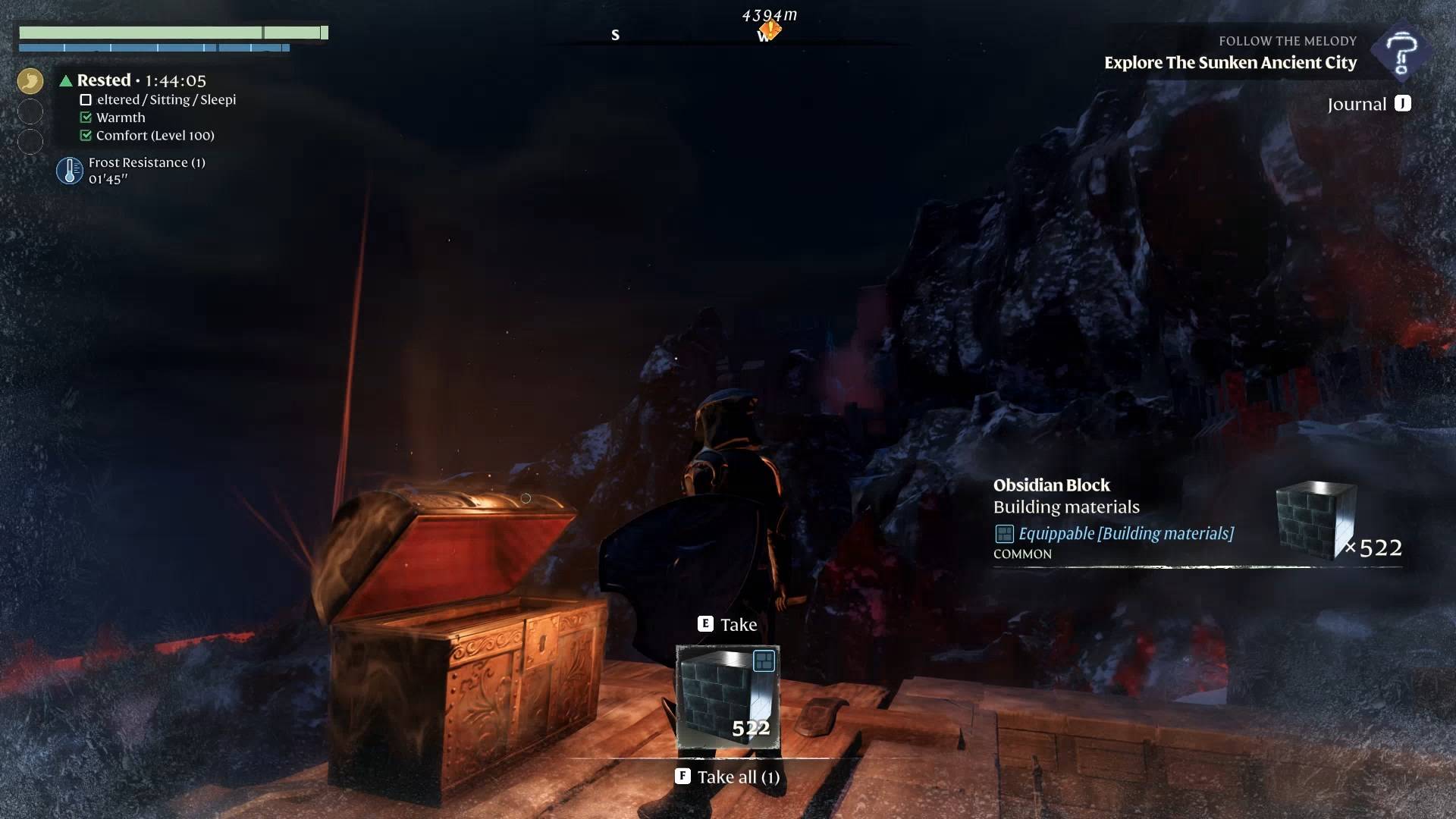 Öffne die goldene Truhe oben in der Schmiede, um den wertvollen Obsidianblock zu beanspruchen im Enshrouded Souls of the Frozen Frontier Update