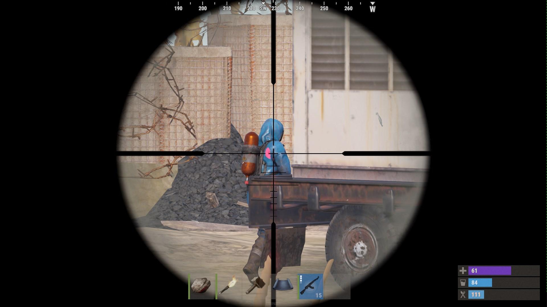 Bekämpfe Feinde auf Distanz mit dem SKS-Gewehr in Rust