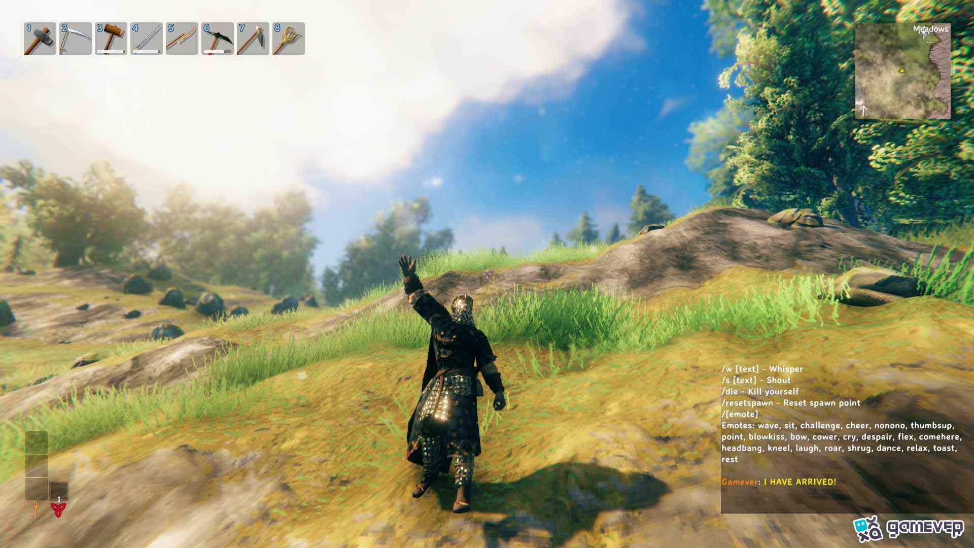 Saluda a tus amigos vikingos usando /wave en Valheim.