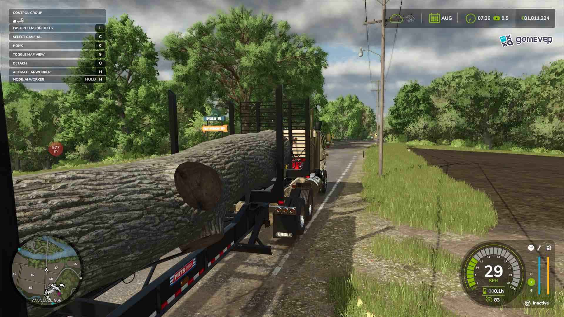 Vende cargas completas de madera en el Aserradero en Farming Simulator 25.