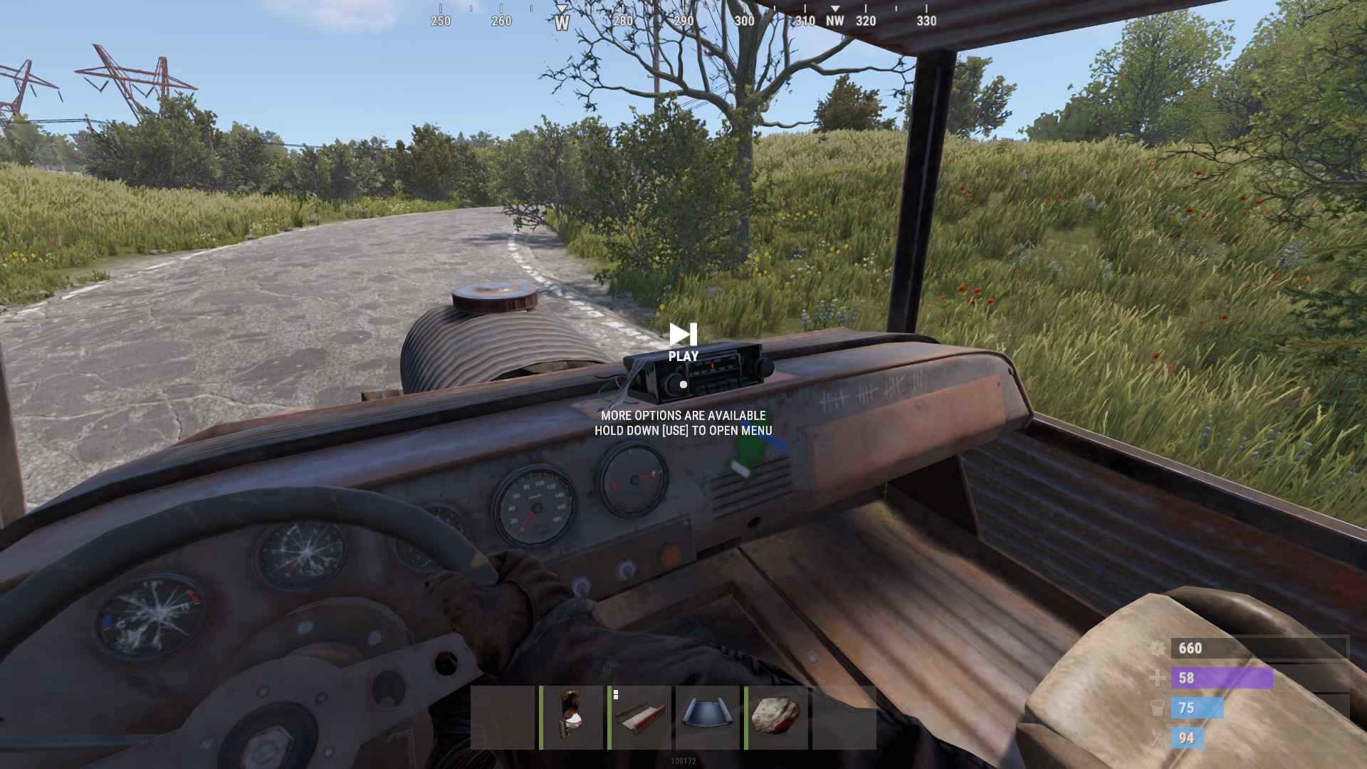 Nutze das Autoradio während der Erkundung oder beim Sammeln von Ressourcen in Rust.
