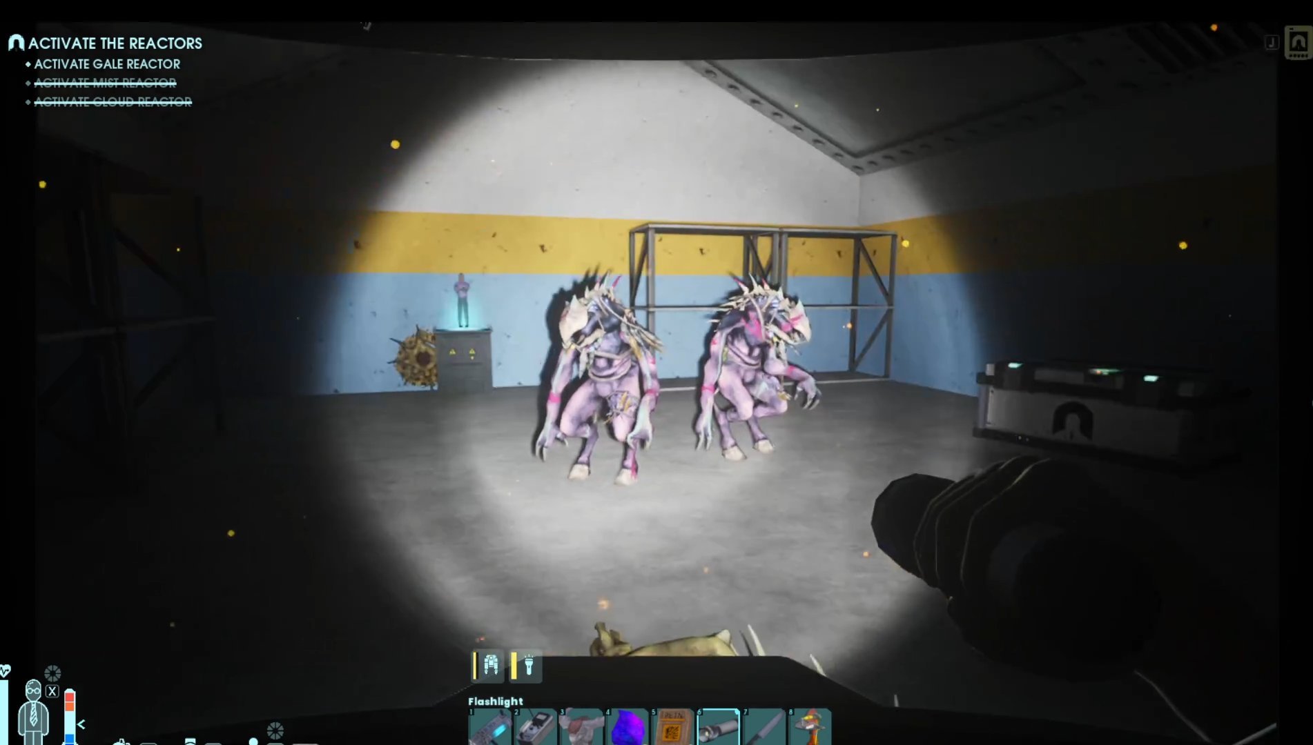 Be ready for a fight when the Mist Reactor powers back on in Abiotic Factor
