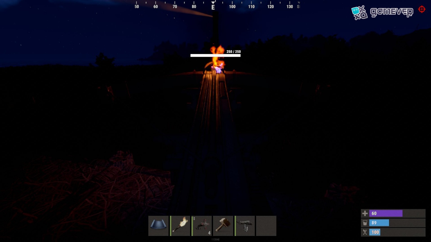 Dispara un Virote Incendiario bien colocado para prender fuego a las bases y estructuras enemigas.