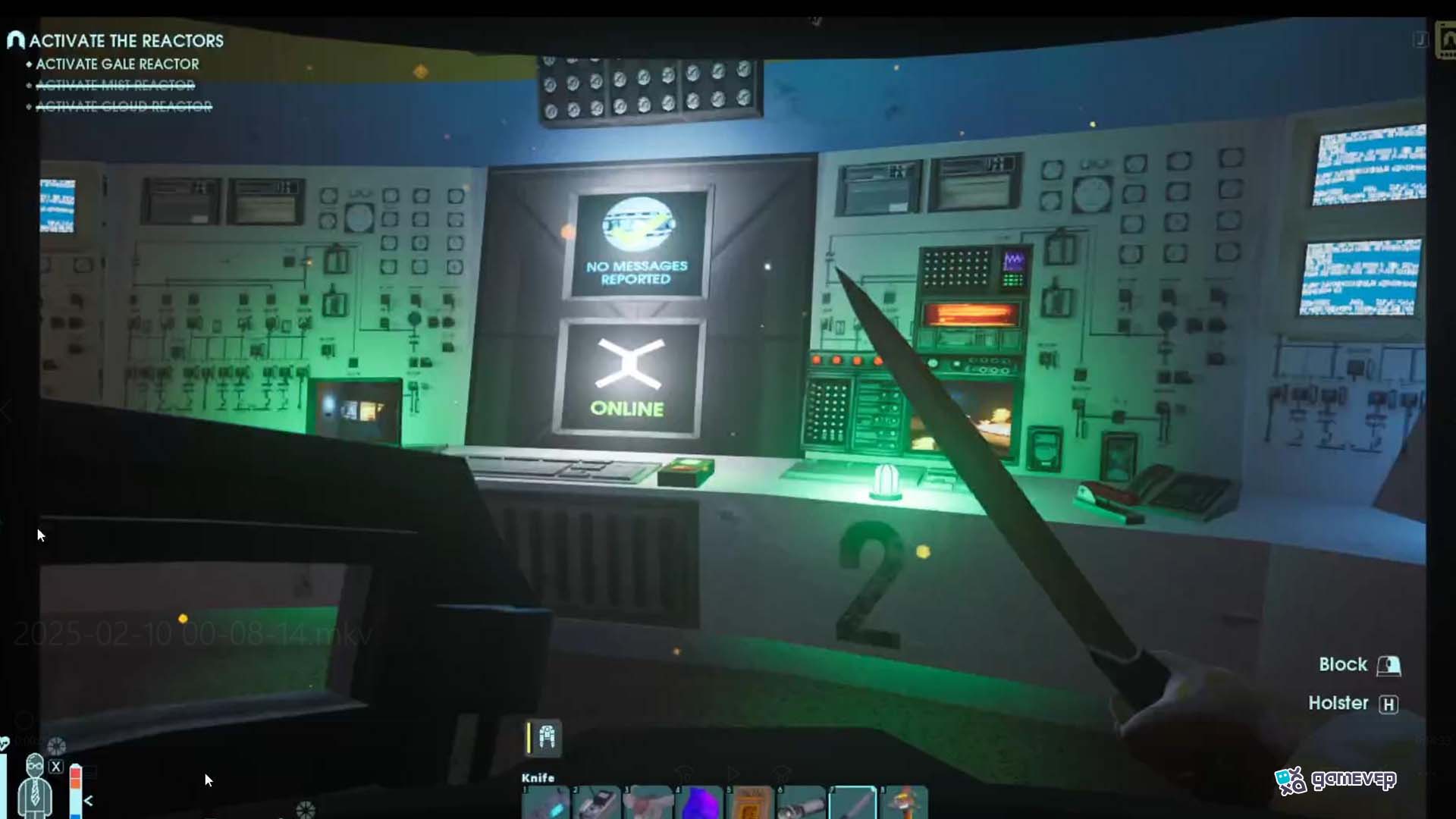 Activa el panel de control final para poner en línea el Reactor de Niebla en Factor Abiótico.