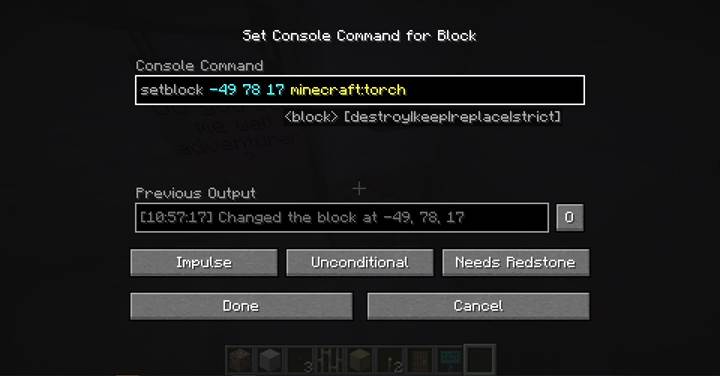 Platziere deinen Befehlsblock hinter einer Wand für eine geheime Aktivierung in Minecraft.