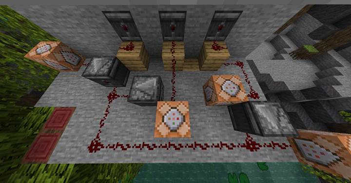 Wyróżnij obserwatora drugiego poziomu, który wykrywa zmianę sygnału czerwonego kamienia w grze Minecraft.
