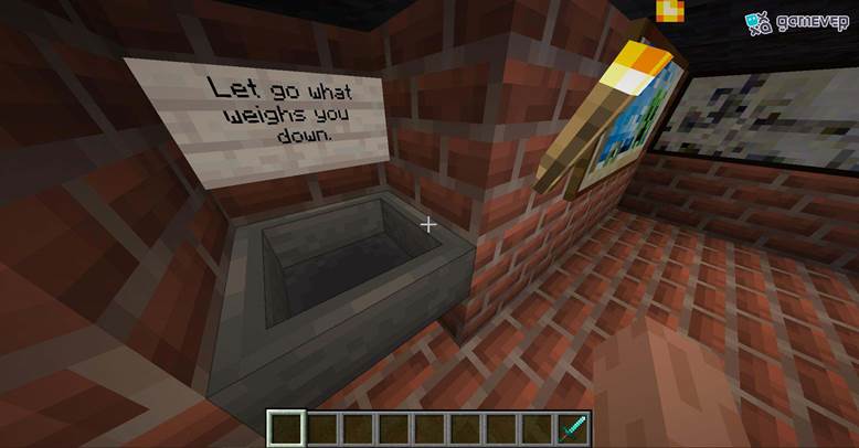 Usa polvo de redstone para guiar la señal desde el comparador hasta el mecanismo.